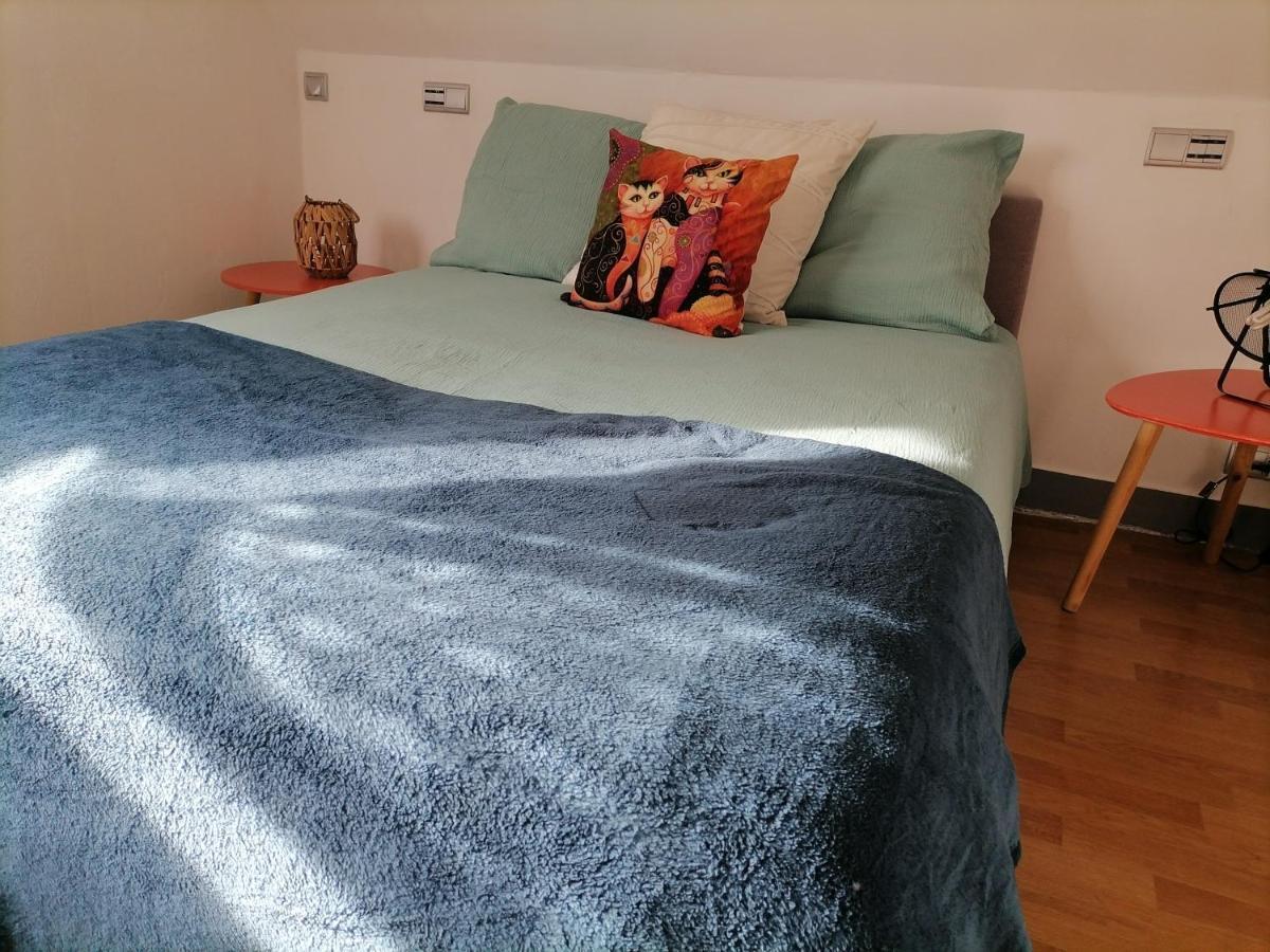 Hotel Chez Sophie Et Thibault Sceaux-du-Gatinais Esterno foto